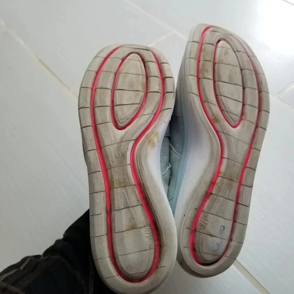 Nike Air Sockracer Flyknit White/Glacier Blue-Racer Pink 8 - Picture 8 of 12